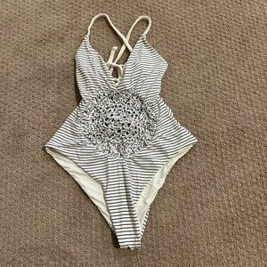 Frankie’s Bikini Poppy one piece